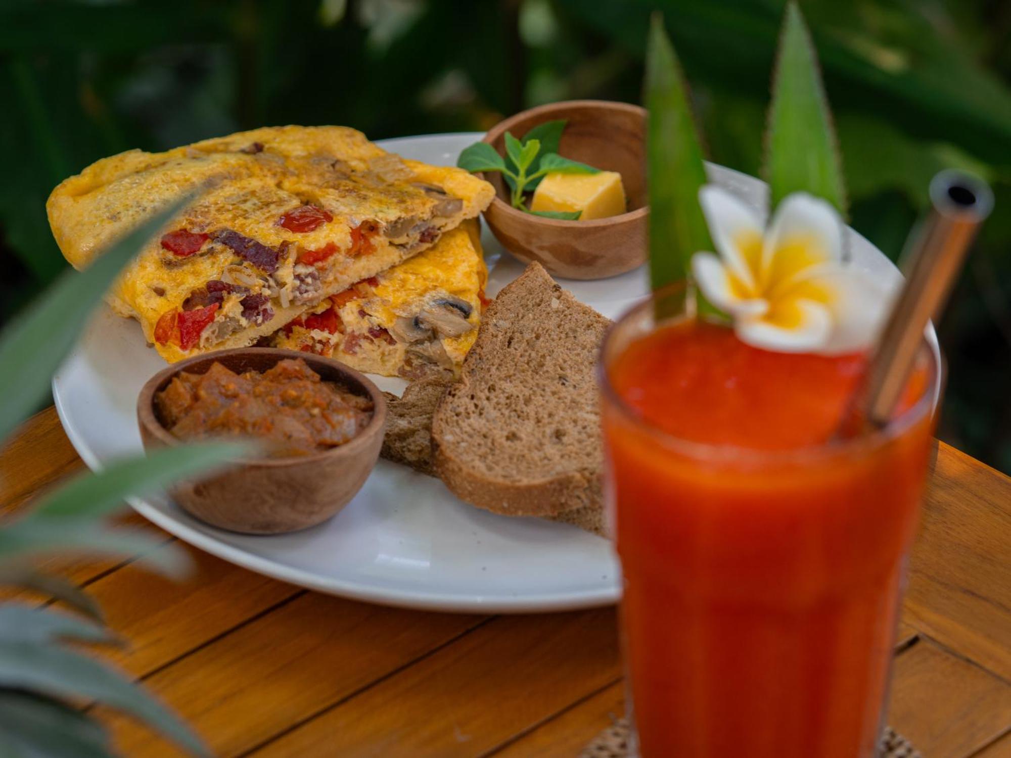 塞隆贝拉纳克 Driftwood Lombok酒店 外观 照片